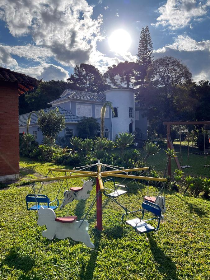 Granja Santa Barbara Inn Correas